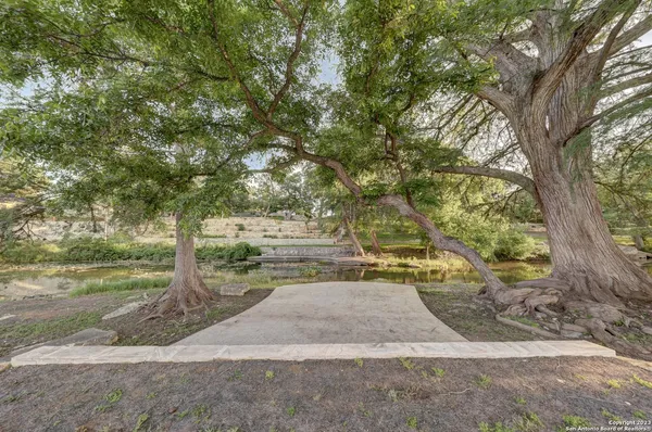 $1,299,000 | 246 River Road, Ingram, TX 78025