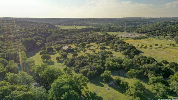 $1,299,000 | 246 River Road, Ingram, TX 78025