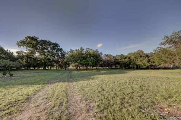 $1,299,000 | 246 River Road, Ingram, TX 78025