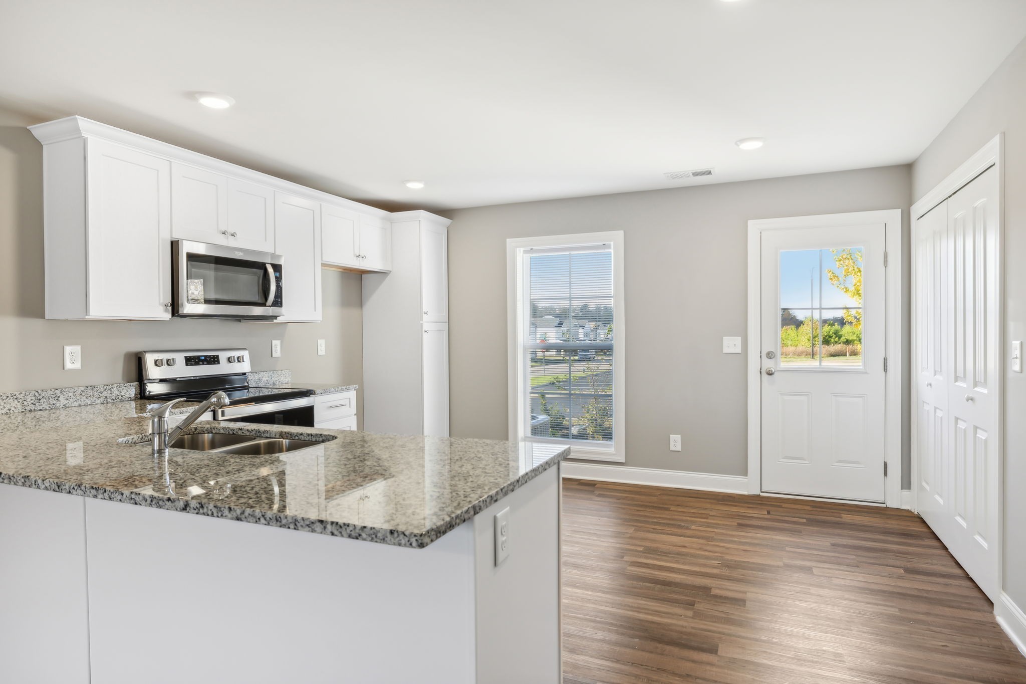 904 Sutton Cove Columbia, TN 38401 - Photo 11 of 24