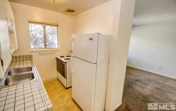 $1,095 | 510 Country Village Drive, Unit 14, Carson City, NV 89701