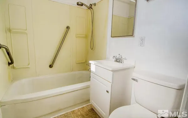 $1,095 | 510 Country Village Drive, Unit 14, Carson City, NV 89701