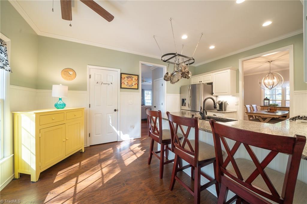 7505 Keating Drive Oak Ridge, NC 27310 - Photo 6 of 22