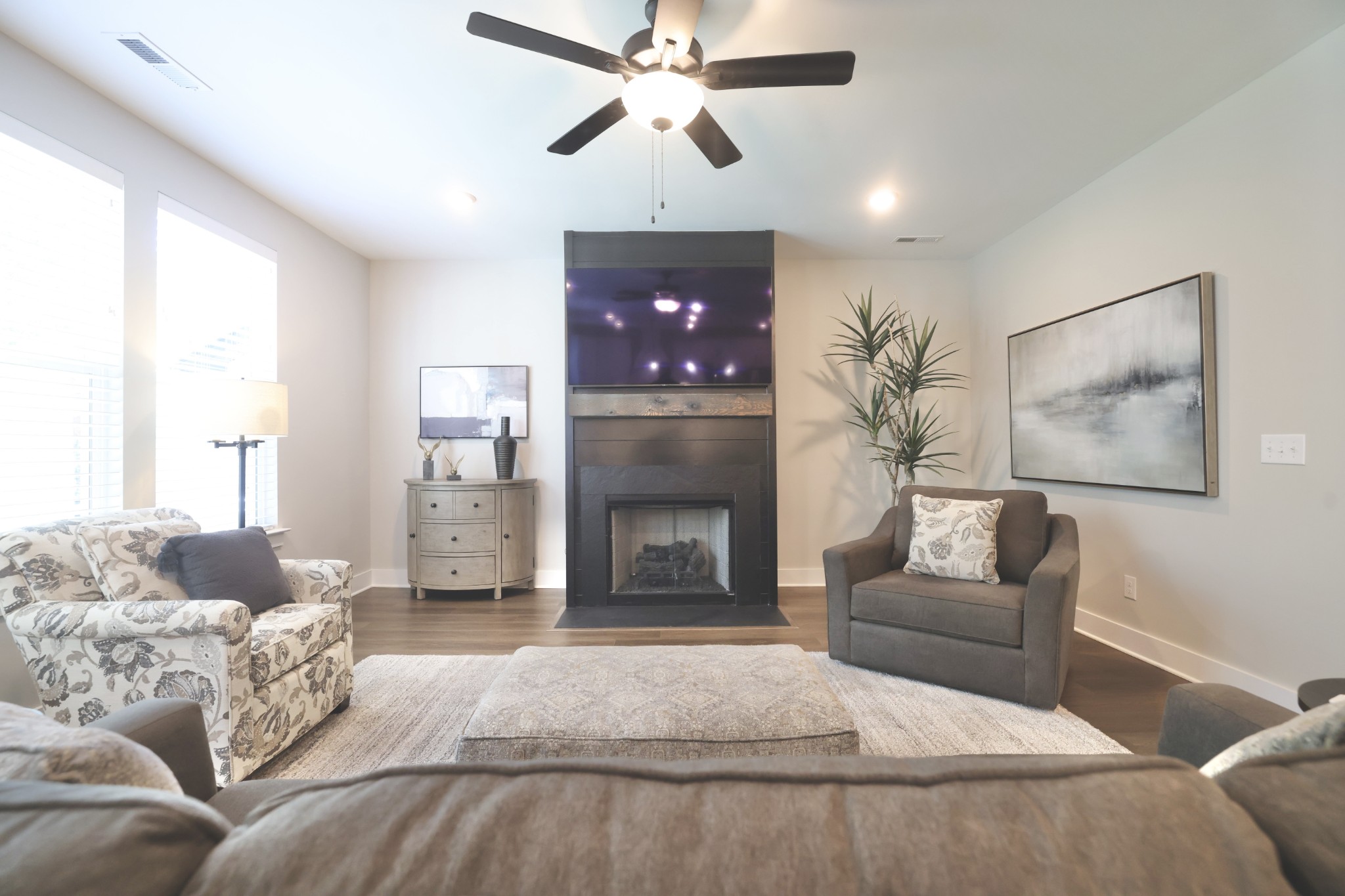172 Cavalcade Loop Gallatin, TN 37066 - Photo 12 of 40 a living room with furniture and a fireplace