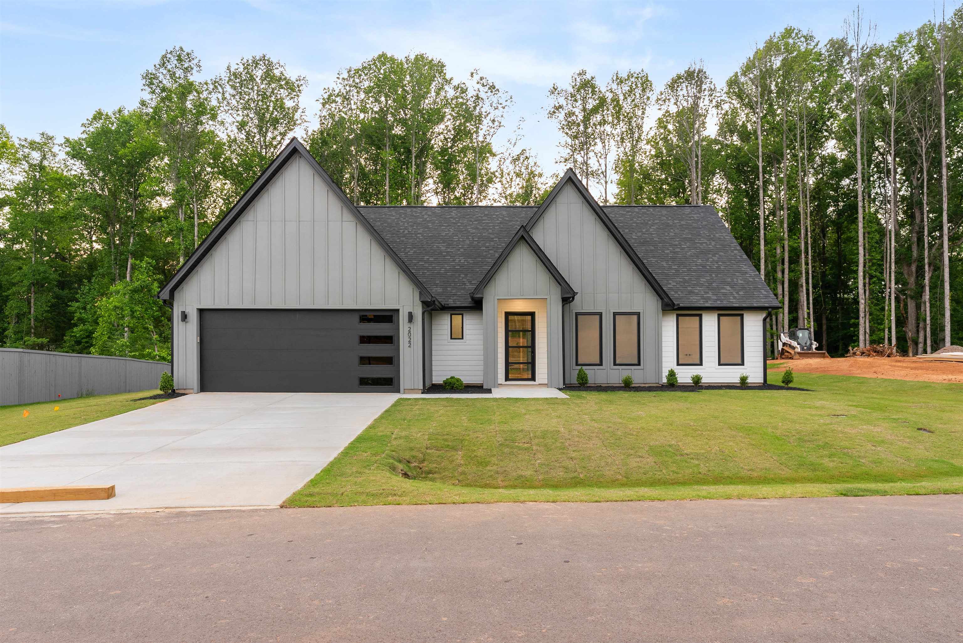 2022 Blessed Drive Inman, SC 29349 - Photo 2 of 48