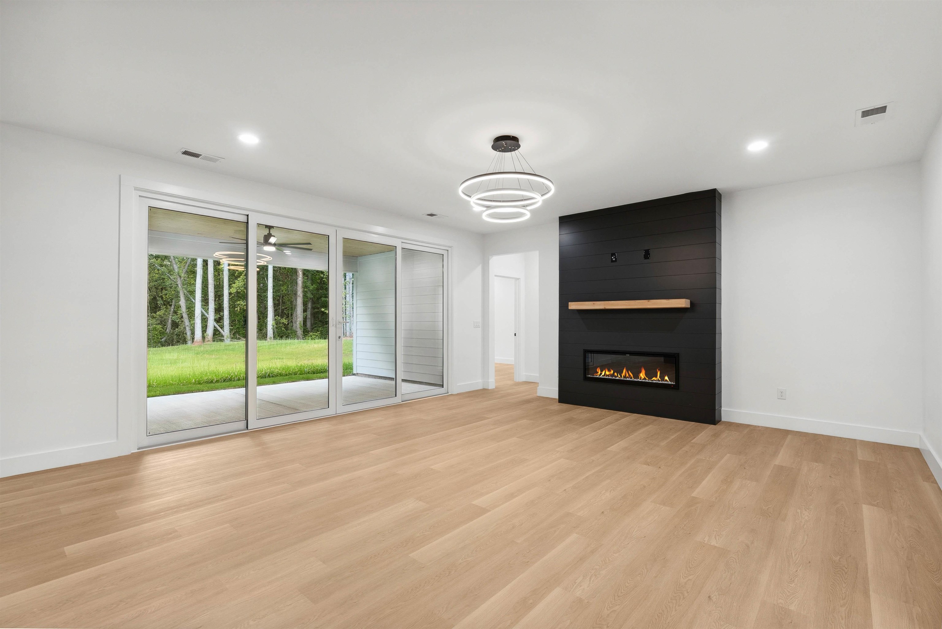 2022 Blessed Drive Inman, SC 29349 - Photo 10 of 48