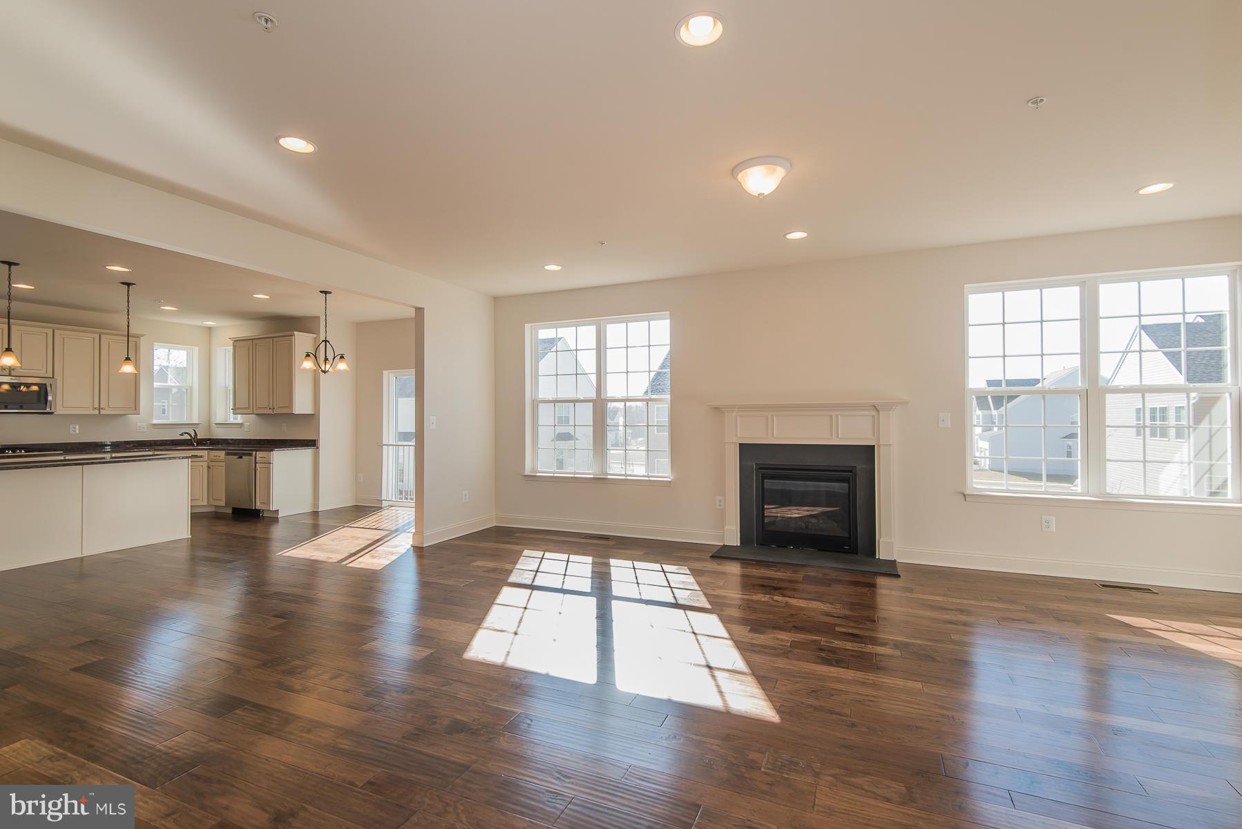 2303 Blackberry Road Baltimore, MD 21209 - Photo 2 of 30 Family Room