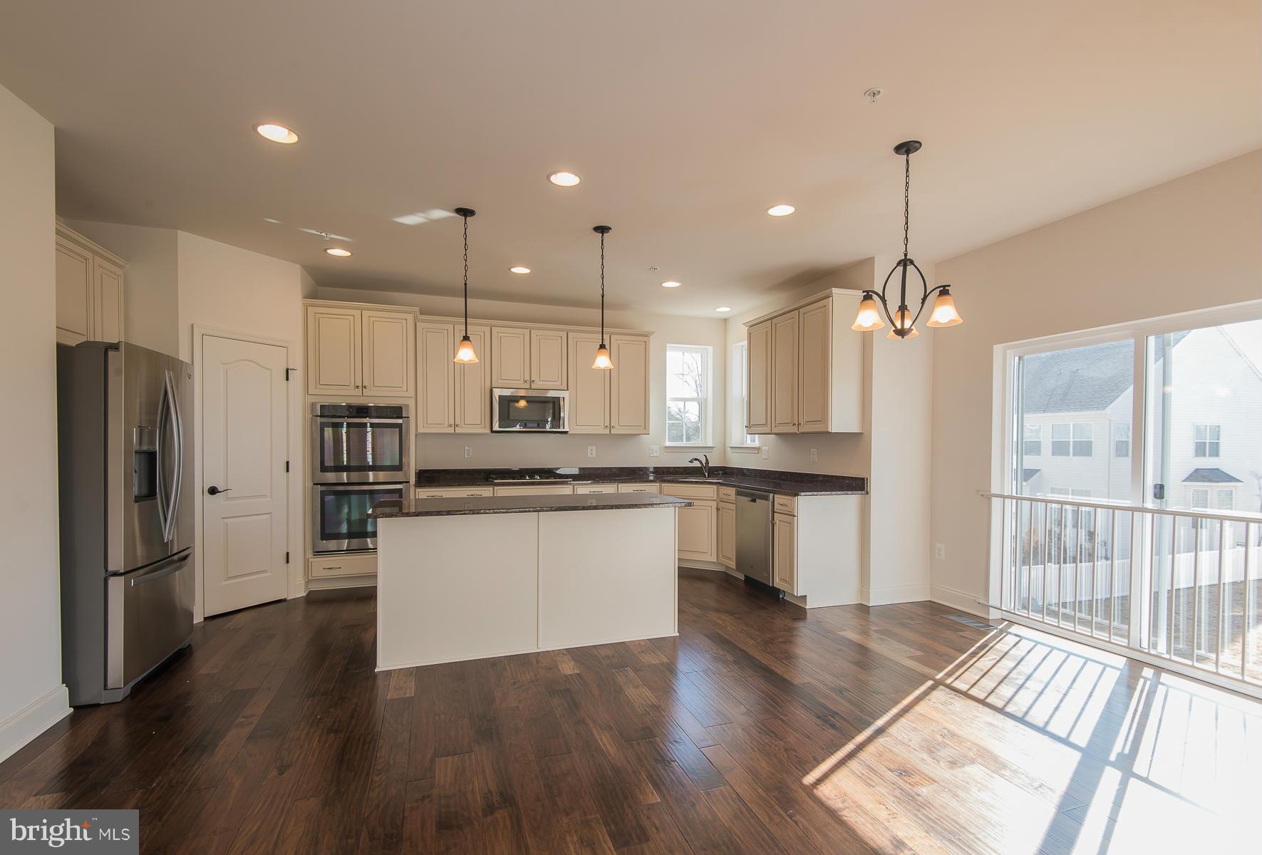 2303 Blackberry Road Baltimore, MD 21209 - Photo 3 of 30 Kitchen