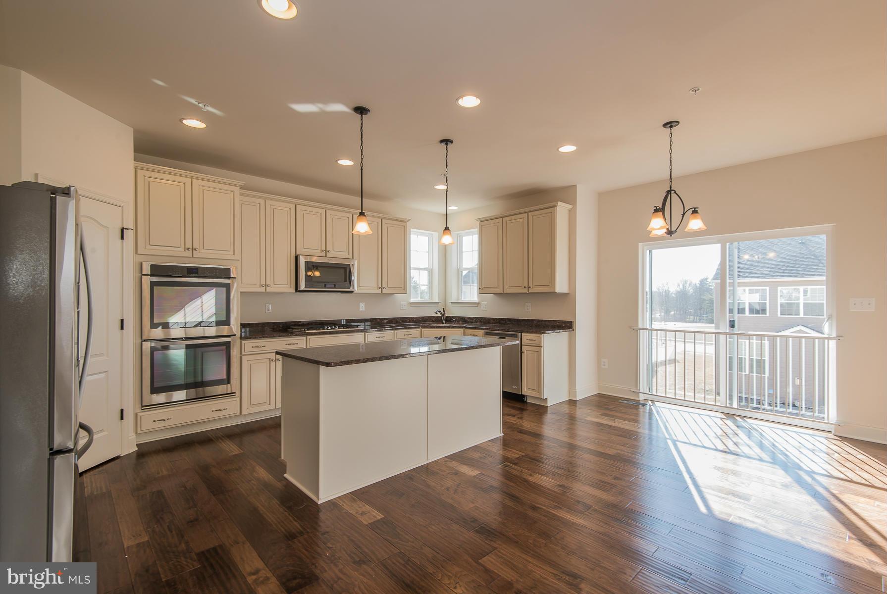2303 Blackberry Road Baltimore, MD 21209 - Photo 8 of 30 Kitchen