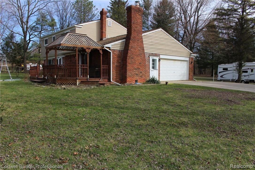 8141 Reese Road Clarkston, MI 48348 - Photo 2 of 26 IMG_1842.JPG