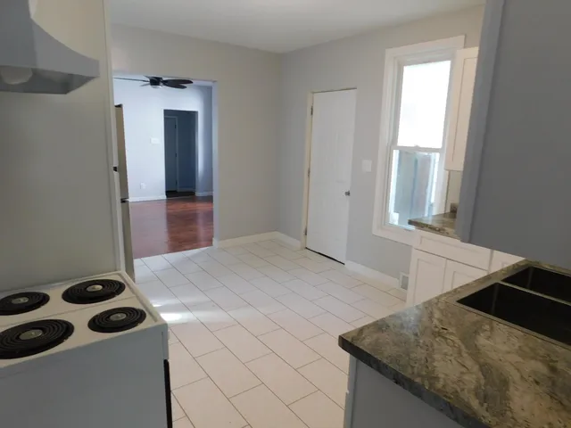 $169,000 | 607 Kosciusko Street, Manistee, MI 49660