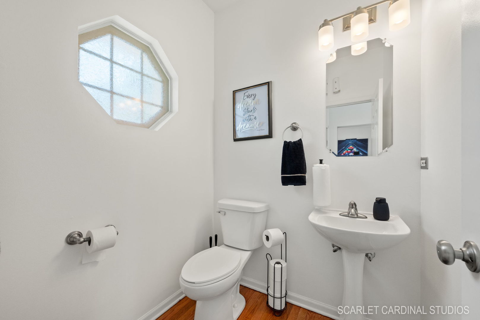 409 Raintree Drive Oswego, IL 60543 - Photo 11 of 30 Gallery Image 11