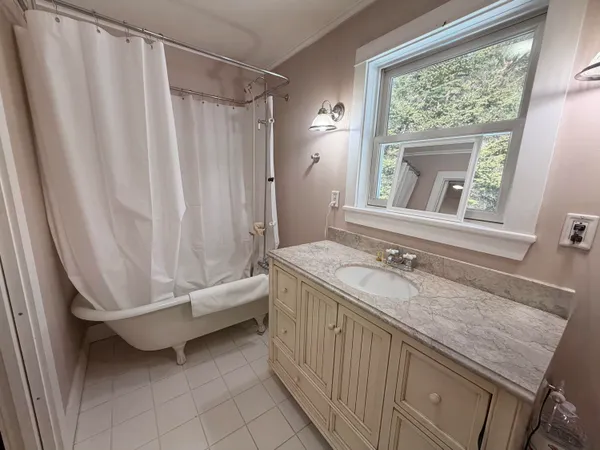 $289,000 | 347 Ellsworth Road, Blue Hill, ME 04614