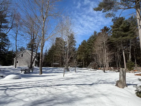 $289,000 | 347 Ellsworth Road, Blue Hill, ME 04614