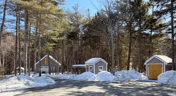 $289,000 | 347 Ellsworth Road, Blue Hill, ME 04614
