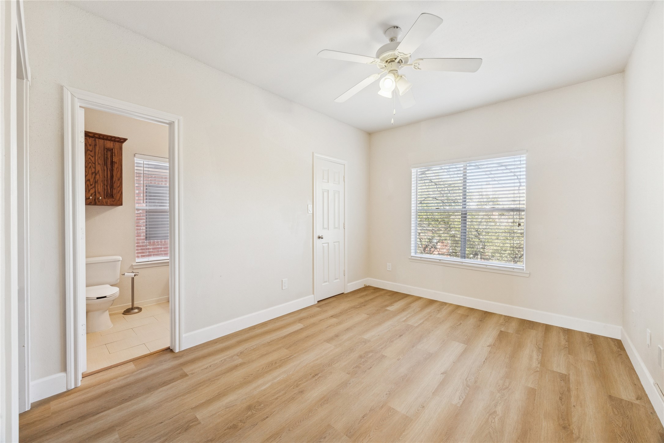4041 Law Street, Unit 512 Houston, TX 77005 - Photo 11 of 15 a view of an empty room with a window