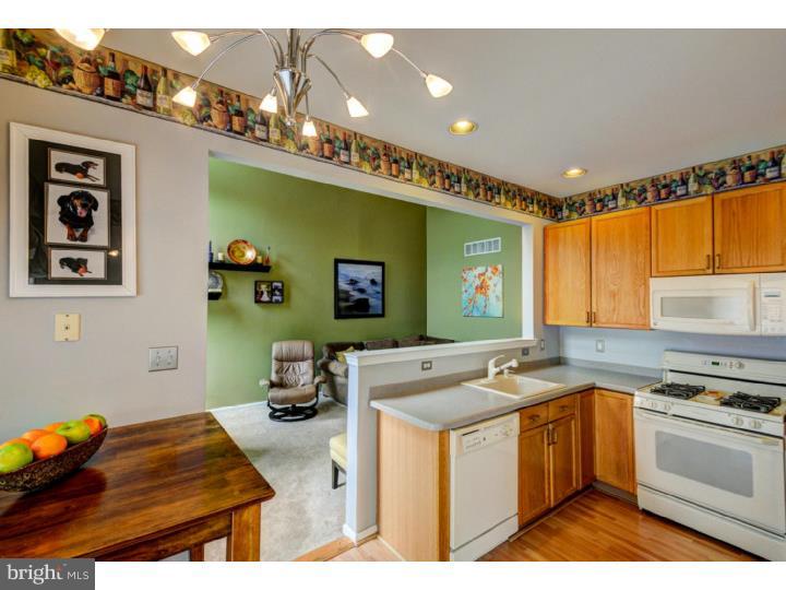 103 Windingbrook Road Bordentown, NJ 08505 - Photo 14 of 24 Kitchen