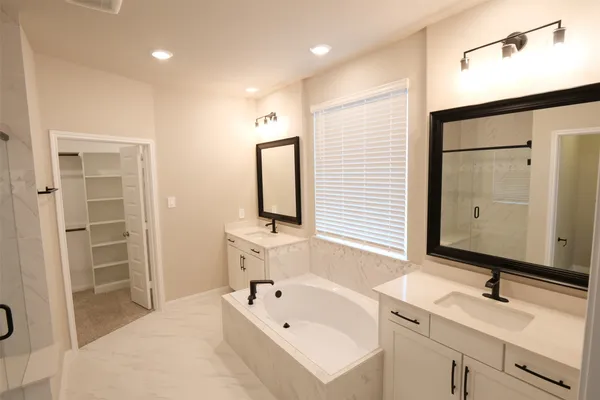 $3,300 | 10031 Cloud Mist Drive, Houston, TX 77080