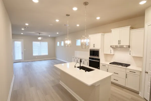 $3,300 | 10031 Cloud Mist Drive, Houston, TX 77080