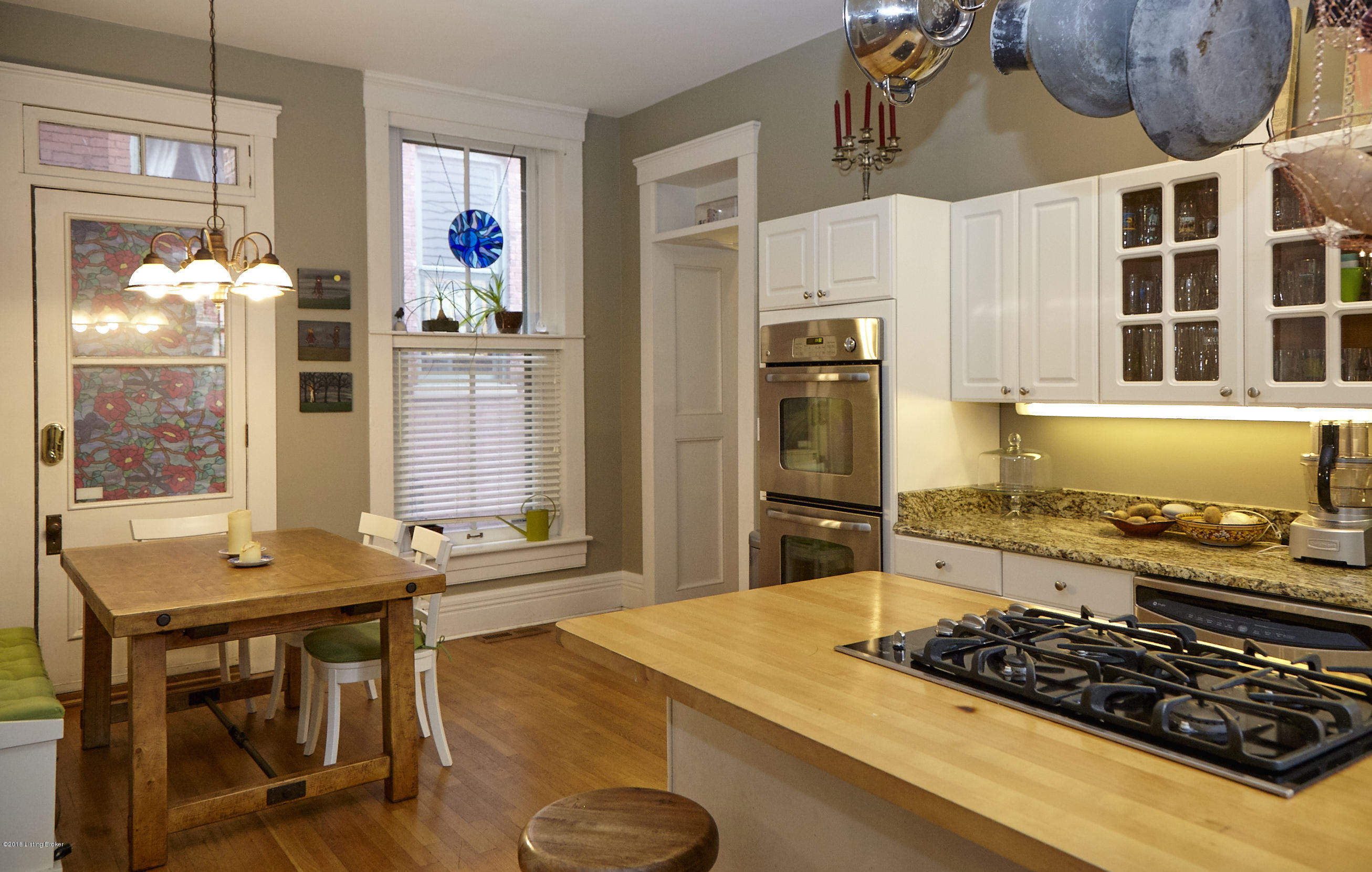 908 Cherokee Road Louisville, KY 40204 - Photo 21 of 44 Island w/ gas stove