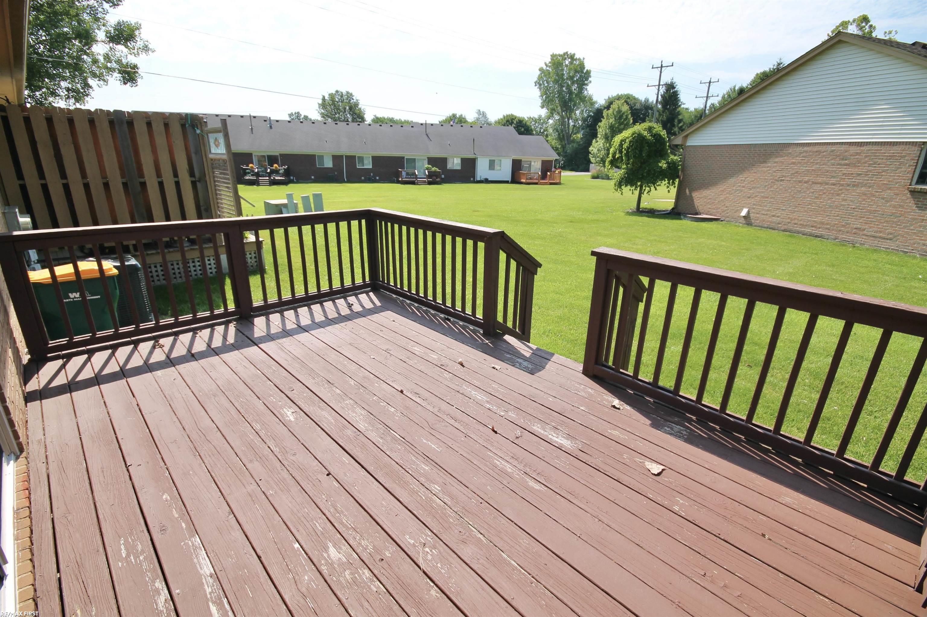 342 Fairgrove Street Romeo, MI 48065 - Photo 19 of 28 50201024-3f946c43-832d-47bc-b5b6-c0981c42eac6.JPG