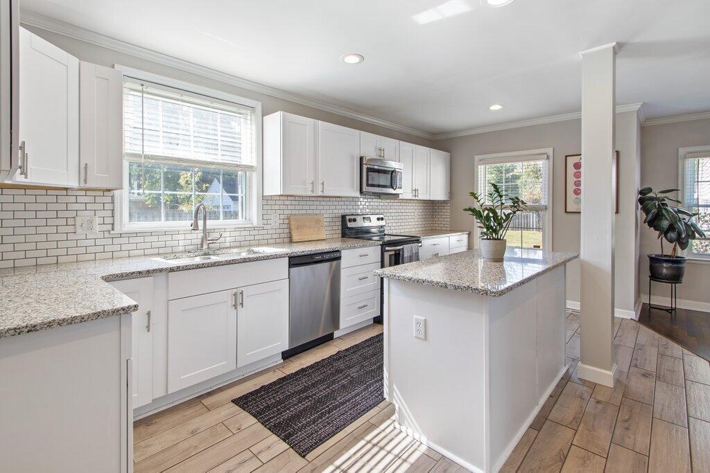 125 Edgevale Road Columbus, OH 43209 - Photo 14 of 34 125 Edgevale Road-23.jpg-SMALL