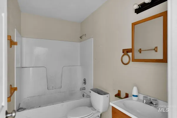 $273,500 | 4715 West Reeves Street, Coeur D'Alene, ID 83814