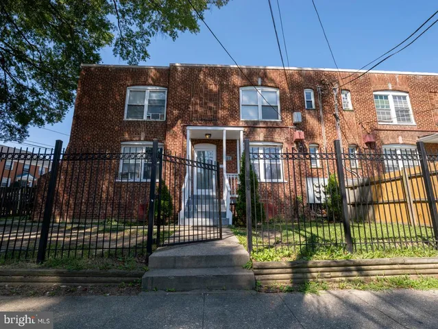 $1,375 | 4337 Halley Terrace Southeast, Unit 3, Washington, DC 20032