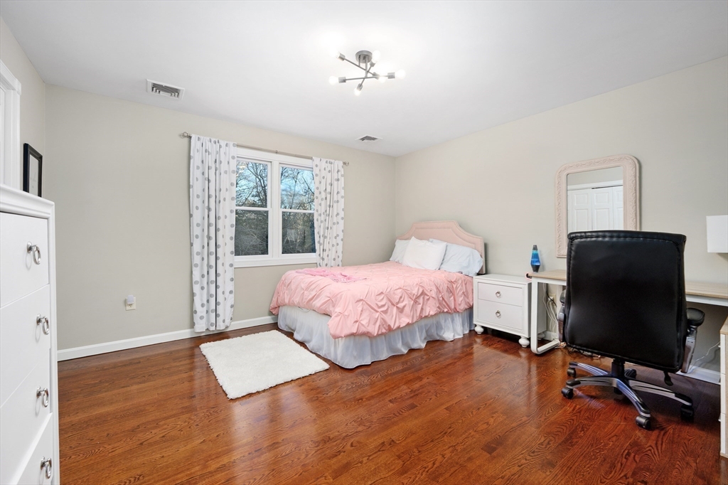 85 Watuppa Road Westport, MA 02790 - Photo 18 of 33