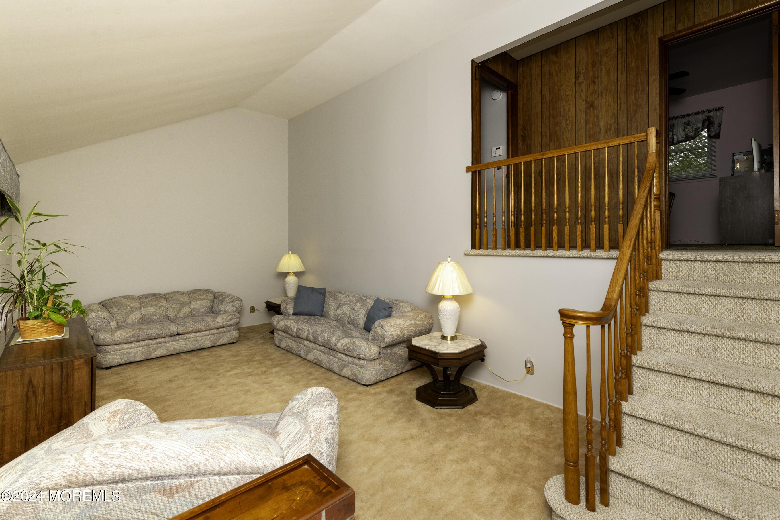 6 Mayfair Road Holmdel, NJ 07733 - Photo 5 of 18 6 Mayfair-14