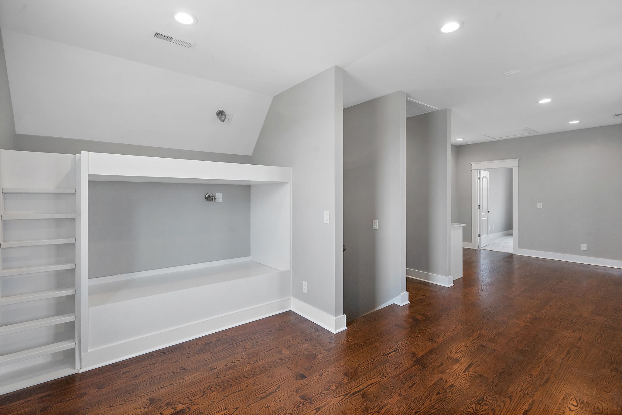 5131 Florence Road Murfreesboro, TN 37129 - Photo 31 of 44 Gallery Image 31