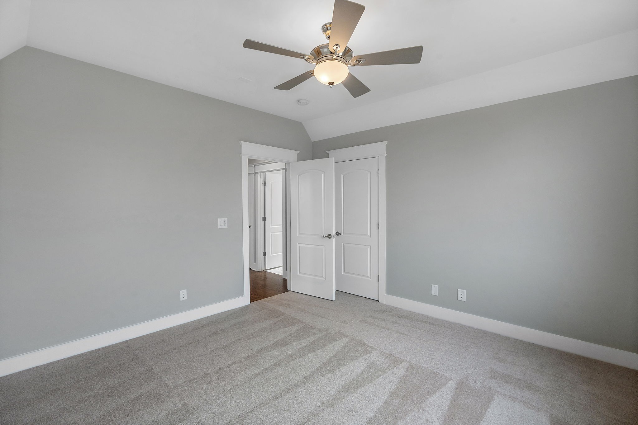 5131 Florence Road Murfreesboro, TN 37129 - Photo 32 of 44 Gallery Image 32