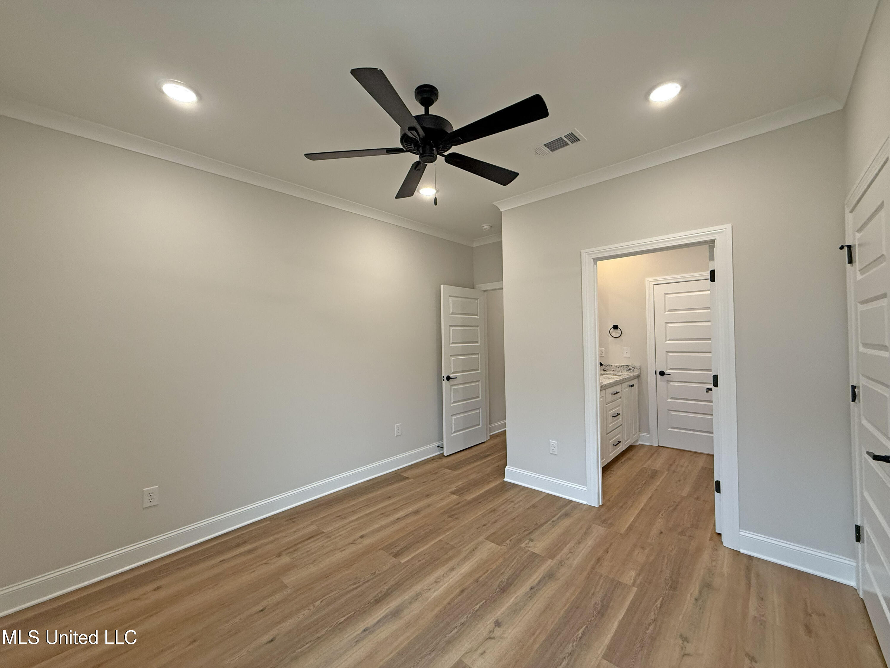 211 Wethersfield Drive Florence, MS 39073 - Photo 31 of 39 IMG_4492