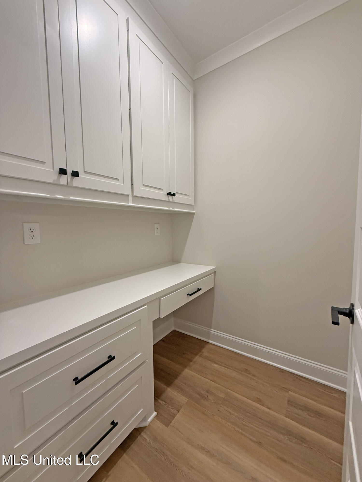 211 Wethersfield Drive Florence, MS 39073 - Photo 9 of 39 IMG_4494