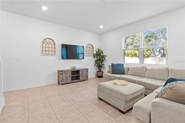 $389,900 | 7612 Sunshine Bridge Avenue, Gibsonton, FL 33534