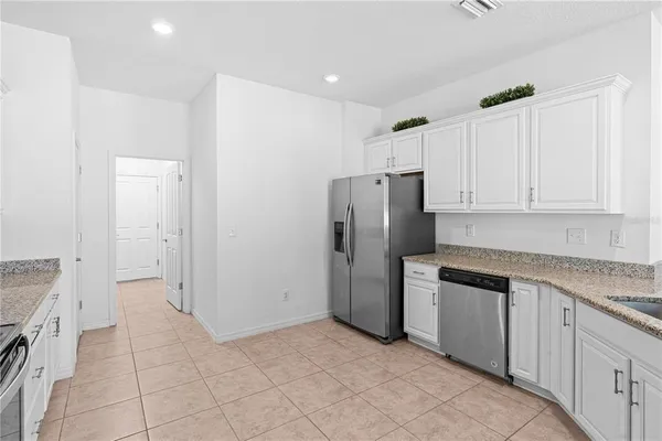 $389,900 | 7612 Sunshine Bridge Avenue, Gibsonton, FL 33534