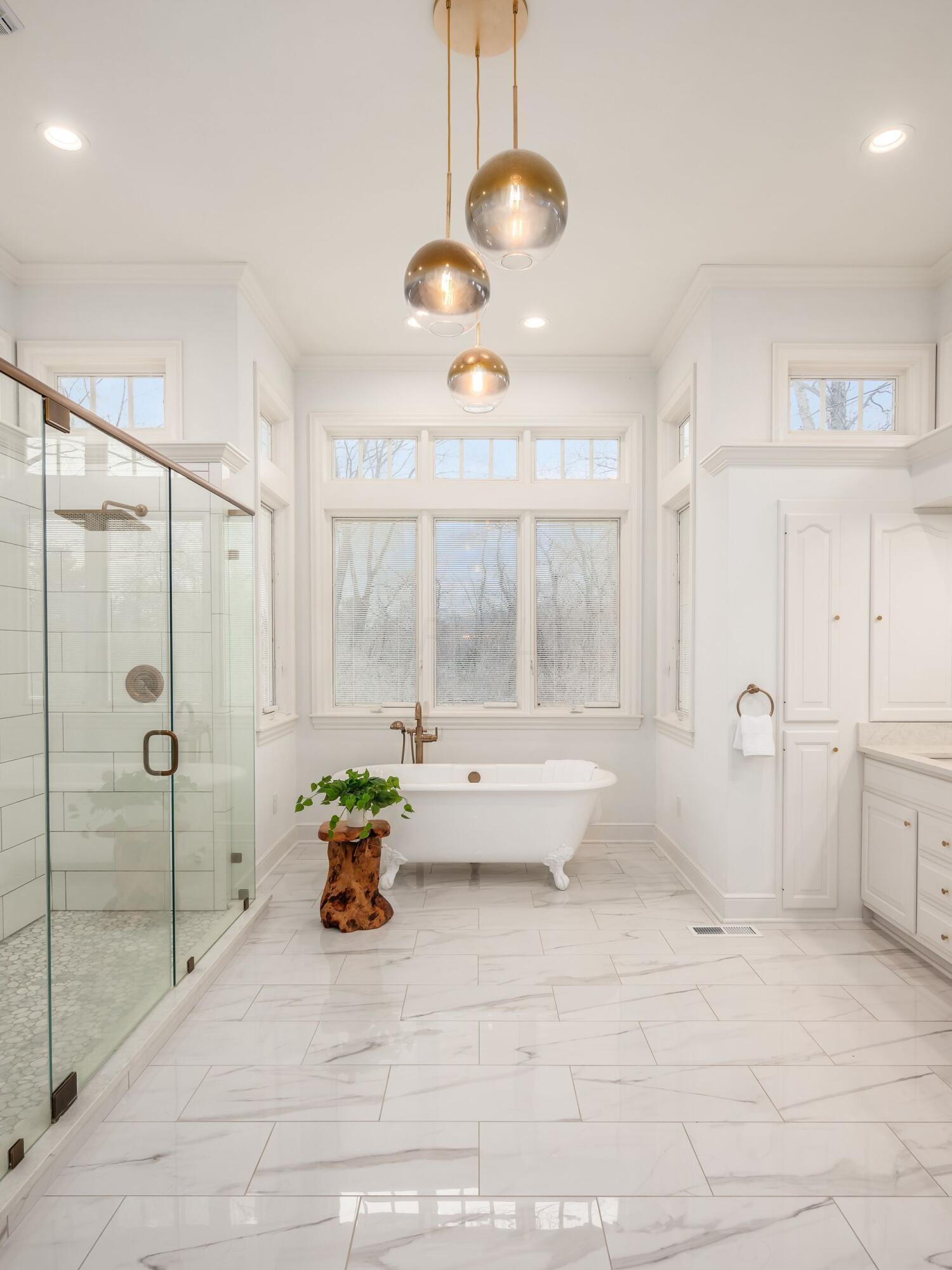 2576 Colts Neck Road Blacklick, OH 43004 - Photo 31 of 71 spectacular Primary Bath