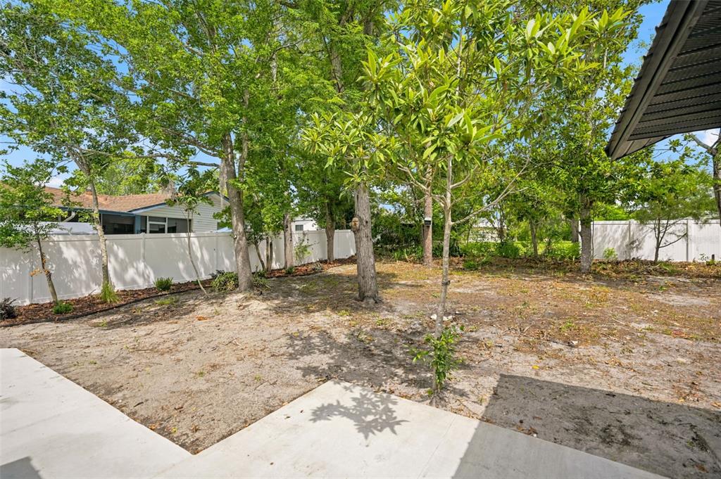7407 Dundee Way Weeki Wachee, FL 34613 - Photo 25 of 31