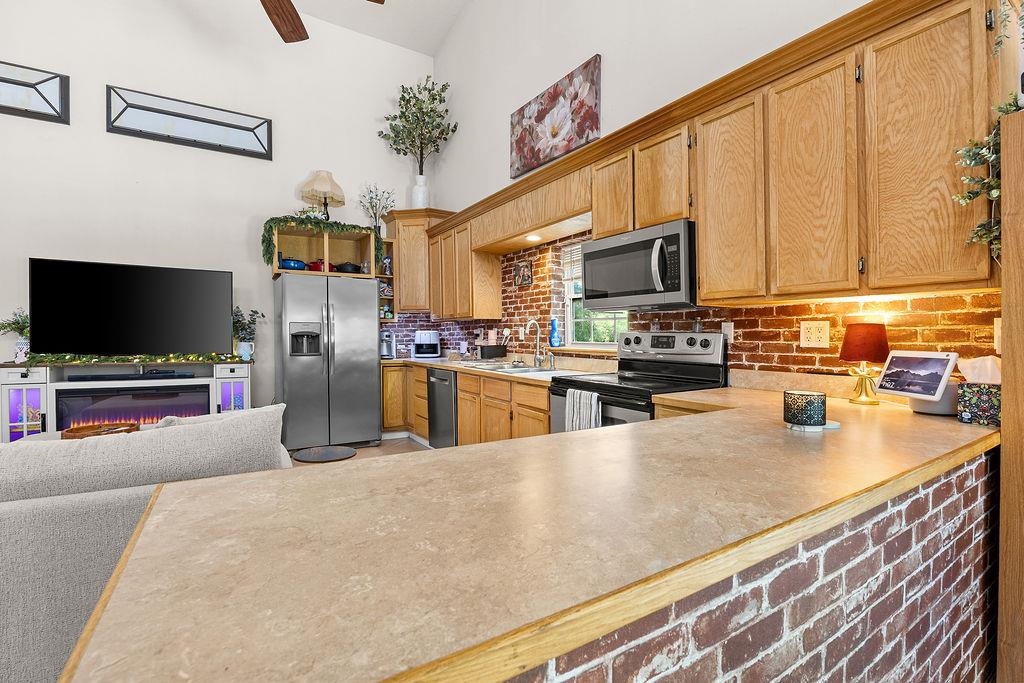 124 Peggy Road Dequincy, LA 70633 - Photo 11 of 44