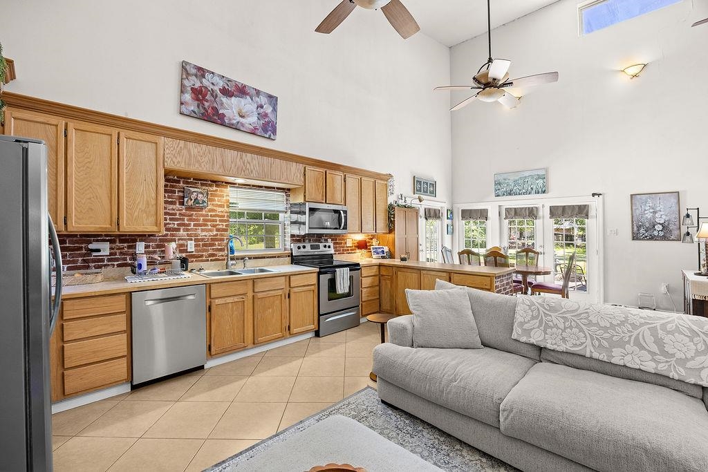 124 Peggy Road Dequincy, LA 70633 - Photo 12 of 44