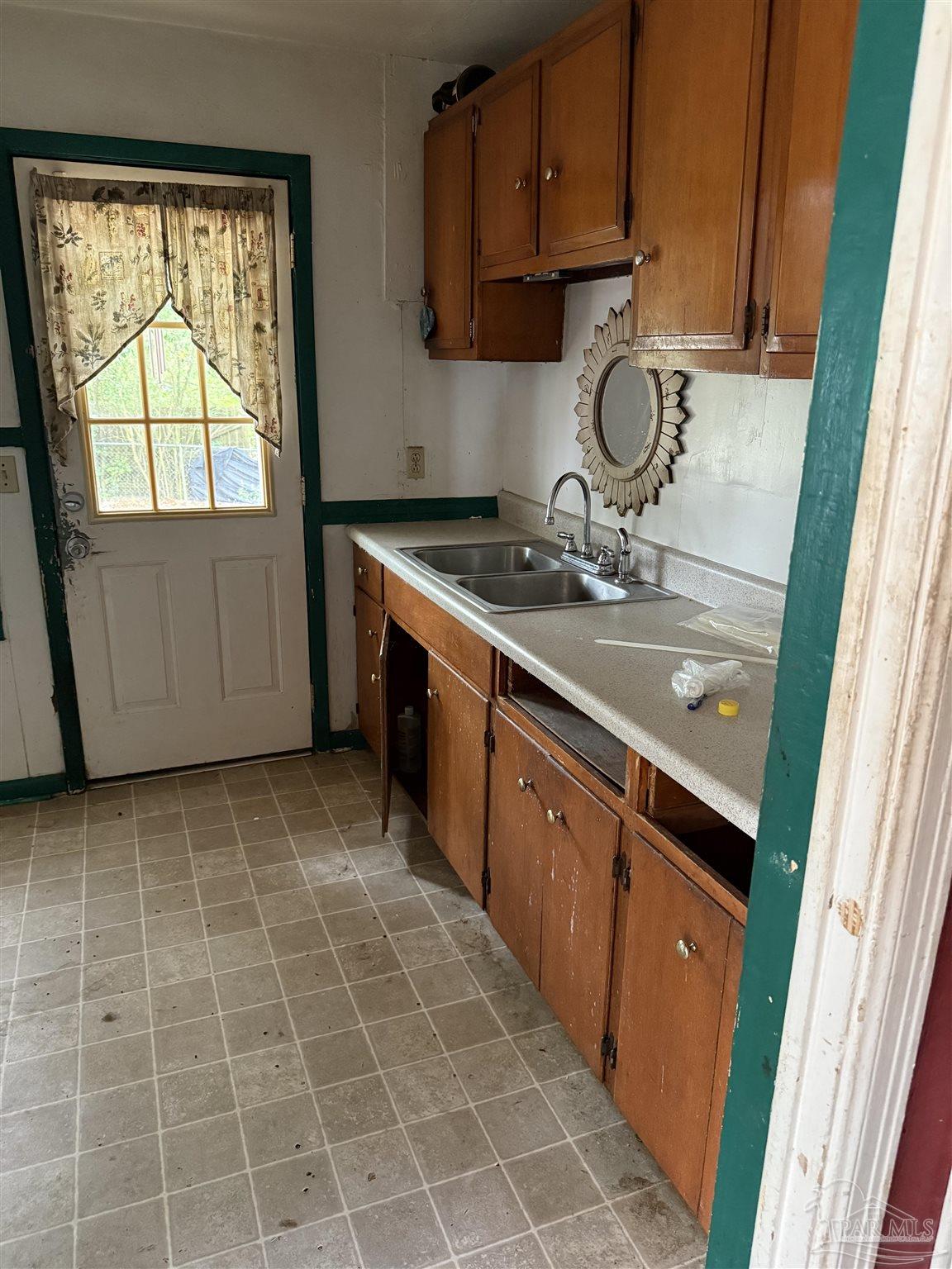 413 Frisco Road Pensacola, FL 32507 - Photo 11 of 25