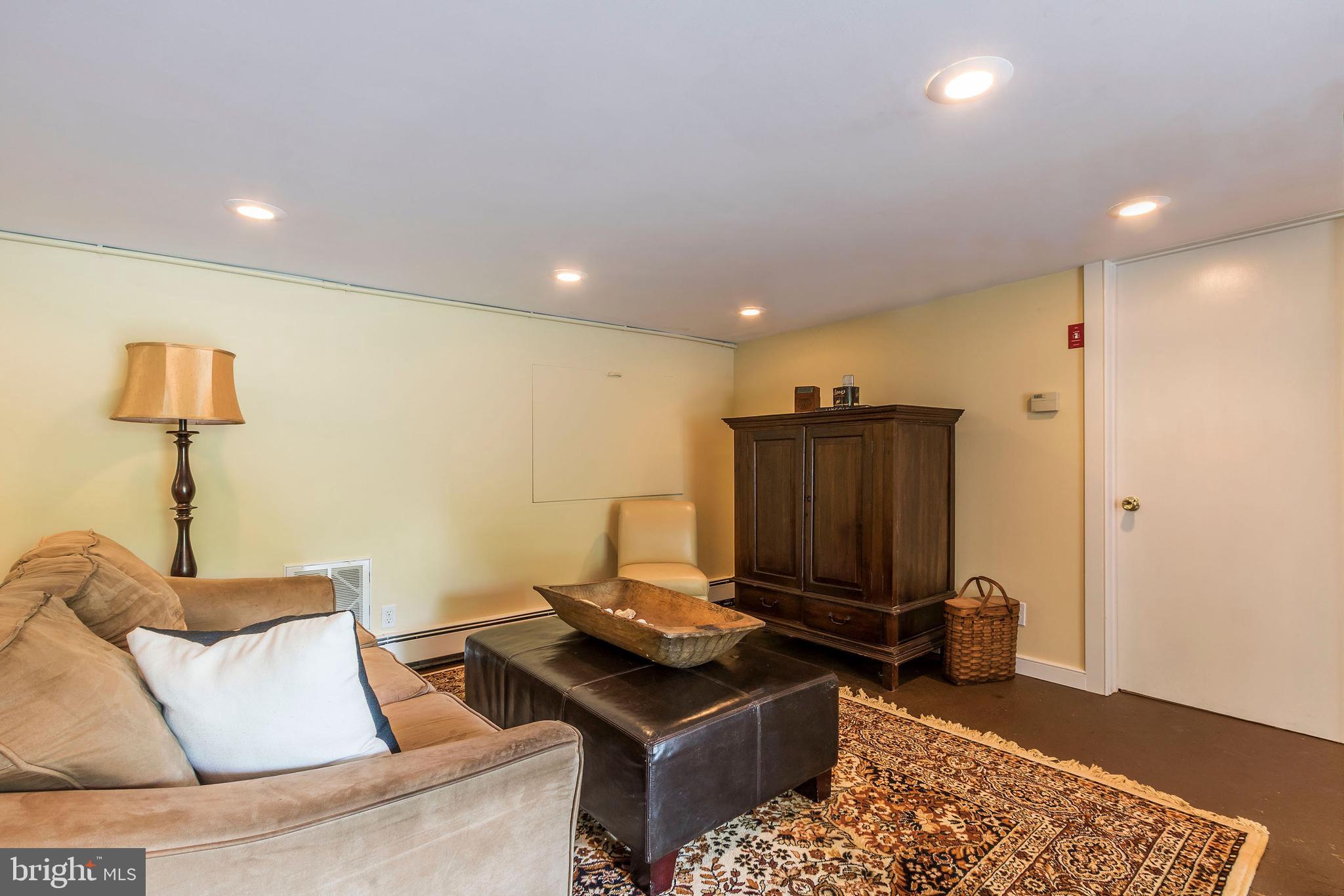 3637 Aquetong Road Doylestown, PA 18902 - Photo 18 of 28 Gallery Image 18