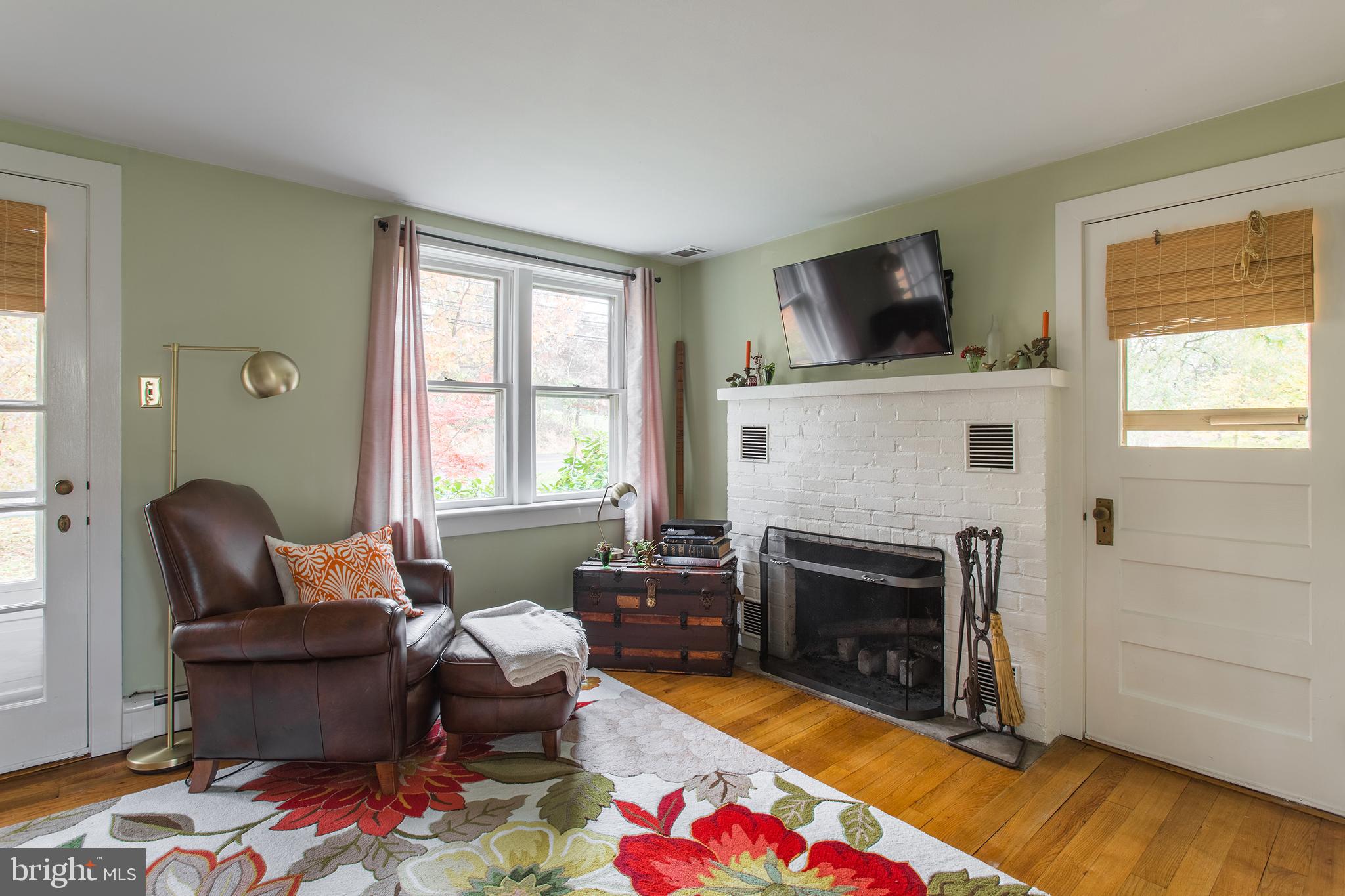 3637 Aquetong Road Doylestown, PA 18902 - Photo 6 of 28 Gallery Image 6