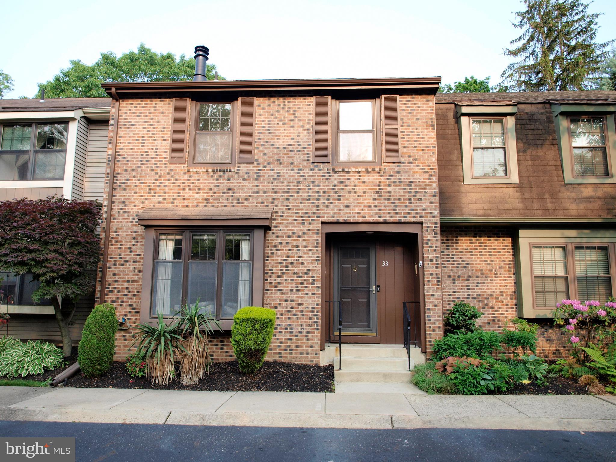 33 Crofton Commons Cherry Hill, NJ 08034 - Photo 2 of 2 Exterior Front