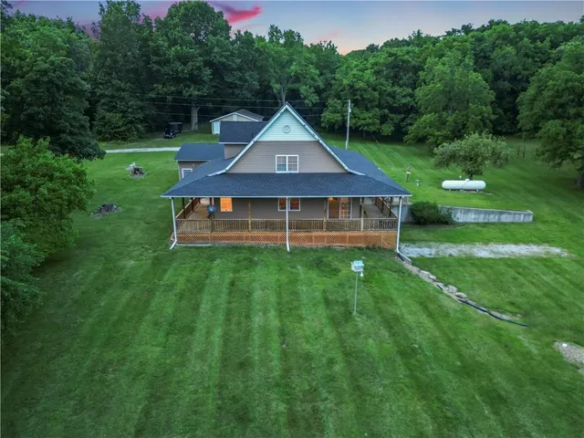 $825,000 | 23158 Highway T N/a Warsaw Mo 65355 N/a, Warsaw, MO 65355