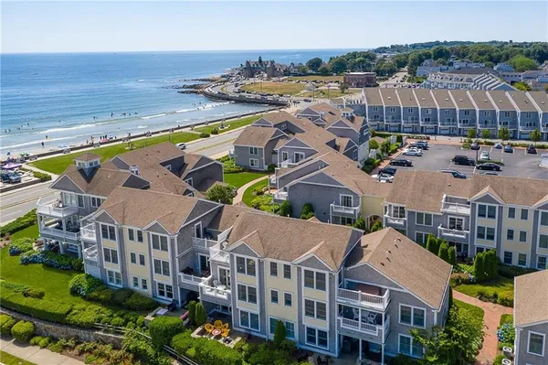 $925,000 | 20 Narragansett Avenue, Unit 604, Narragansett, RI 02882