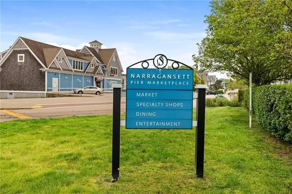 $925,000 | 20 Narragansett Avenue, Unit 604, Narragansett, RI 02882