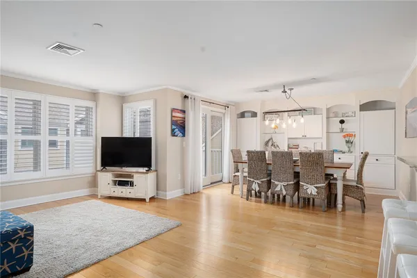 $925,000 | 20 Narragansett Avenue, Unit 604, Narragansett, RI 02882