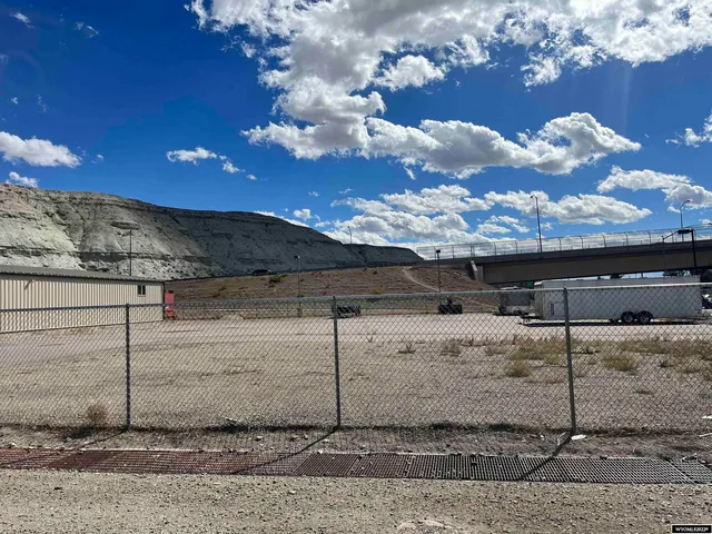 $225,000 | 615 East Flaming Gorge Way, Green River, WY 82935