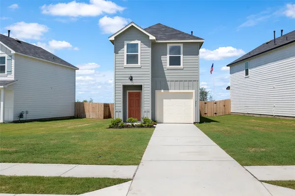 $1,845 | 206 Jackson Drive, Lockhart, TX 78644